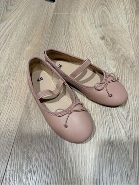 H&M Girls' Nude Ballet Flats with Bow